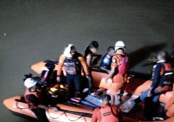 Bikin Pilu, Ibu dari Korban Tragedi Susur Sungai di Ciamis Ini Ratapi Kepergian sang Putra: Dede Bangun, Ini Uang Buat Jajan