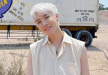 Kesempurnaan Alami J-Hope Terpampang Nyata! Potret Lawas sang Rapper BTS Sukses Membungkam Mulut Haters yang Menganggap Dirinya Melakukan Operasi Plastik!