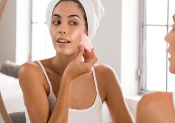 4 Rekomendasi Produk Foundation yang Dapat Mencerahkan Wajah Kusam