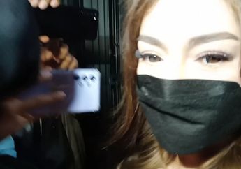 Biasa Koar-koar Masalah Rumah Tangga di Hadapan Publik, Kini Celine Evangelista Pilih Bungkam