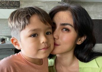 Arti Nama EL Barack Punya Makna Unik, Jessica Iskandar Kepergok Tulis Pesan Mendalam di Tahun Baru 2022 untuk sang Putra