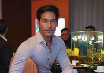 Jessica Iskandar Malah Naik Pelaminan dengan Vincent Verhaag, Richard Kyle Asyik Berfoto dengan Sosok Ini, Gak Kondangan?