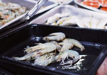 Selama Ini Dikira Bahaya Banget Bagi Kesehatan Tubuh, Garis Hitam di Punggung Udang Akhirnya Dijelaskan Ahli