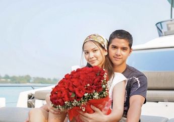 Rayakan Halloween, Al Ghazali dan Alyssa Daguise Tampil Totalitas Sebagai Pasangan Kriminal Ini, Netizen Auto Lempar Pujian Selangit!