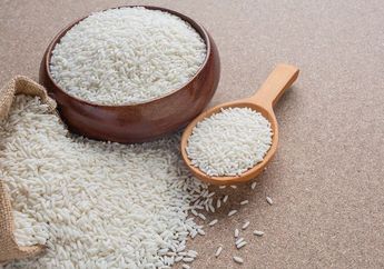 Iseng-iseng Masak Nasi Dicampur dengan Es Batu, Wanita Ini Langsung Kaget Saat Lihat Hasil yang Didapat