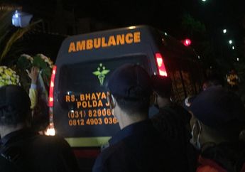 Berbarengan dengan Kumandang Adzan Subuh, Jenazah Vanessa Angel dan Bibi Ardiansyah Tiba di Rumah Duka