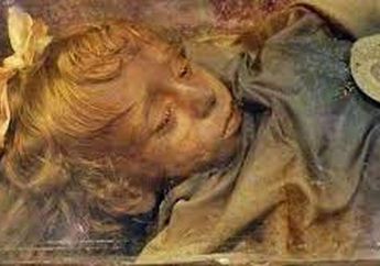 Bak Putri Tidur, Inilah Potret Mumi Tercantik yang Rambut Pirang Hingga Mata Birunya Masih Utuh, Ternyata Ada Misteri Mengejutkan Dalam Hidupnya!