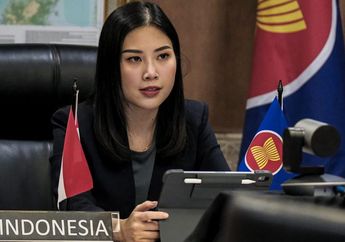 Mendadak Pingsan di Keraton Solo, Wakil Menteri Pariwisata dan Ekonomi Kreatif Bikin Heboh Saat Membuka Acara Launching Atraksi Budaya Prajurit Keraton, Begini Kondisinya