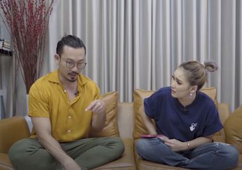 Kagumi Pola Pikir Denny Sumargo yang Cowok Abis, Ayu Ting Ting Sampai Melongo Dengar Kesepakatan sang Pebasket Dengan Istrinya: Ini Baru Laki-laki!