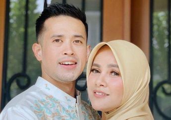 Begini Reaksi Olla Ramlan Usai Dikecup Mesra Aufar Hutapea&nbsp;Setelah Jalani Sidang Perceraian