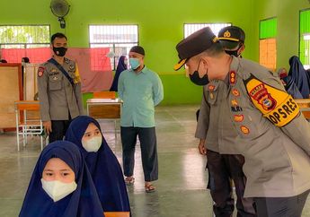 Kejar Herd Immunity, Vaksinasi Terhadap Santri di Ponpes Digencarkan