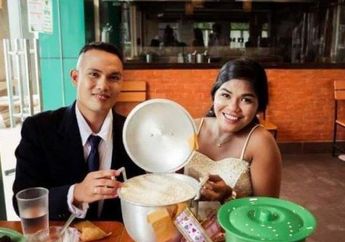 Unik, Pasangan Pegantin Ini Tak Malu Gelar Resepsi Pernikahan di Restoran Cepat Saji, Ternyata Ada Alasan yang Tak Terduga di Baliknya