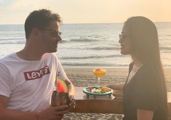 Resmi Lepas Status Janda, Gracia Indri Menikah Lagi dengan Bule Asal Belanda, Tengok Momen Manis Pernikahan yang Digelar Secara Virtual di Negeri Kincir Angin