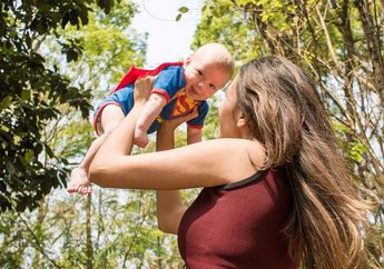  Terinspirasi dari Komik DC, Inilah Arti Nama Bayi Laki-laki Bertema Superhero yang Cocok untuk Si Kecil!