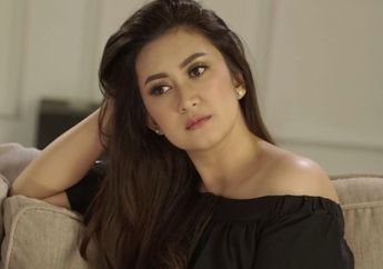 Pantas Dulu Aktor Sekelas Primus Yustisio Klepek-klepek, Tengok Potret Cantik Nafa Urbach Saat Masih Gadis Belia, Paras Anggunnya Dibilang Mirip Nike Ardilla!