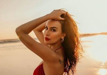 Rahasia Cantik Awet Muda Sophia Latjuba Terbongkar Sudah, Ternyata Mantan Ariel NOAH yang Punya Wajah Plek Ketiplek dengan Sang Ibunda, Intip Sosoknya yang Bak Aktris Hollywood!