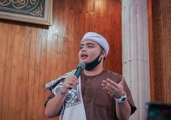 Cium Kening Ameer Azzikra, Syakir Daulay Sebut Badan Jenazah Wangi dan Tersenyum: Mati Syahid