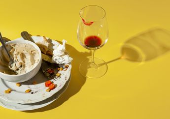 Kebiasaan Menumpuk Piring Kotor Bisa Membahayakan Nyawa Satu Keluarga, Begini Aturan Mencuci Piring yang Benar