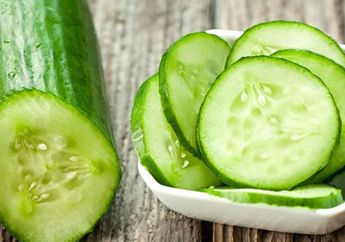 Tak Perlu Repot-repot ke Salon! Timun Ternyata Punya Manfaat untuk Rambut, Oleskan Selama 30 Menit dan Hasilnya Bikin Tercengang