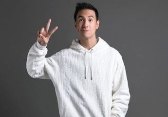 Beda Jauh dari Sekarang yang Tampan Bak Aktor Korea, Intip Potret Lawas Daniel Mananta Saat Baru Terjun di Dunia Hiburan, Gayanya Jamet Abis!