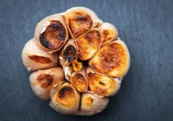 Cuma 20 Menit Panggang Bawang Putih Lalu Makan Secara Rutin, Penyakit Berbahaya Ini Bakal Jauh-jauh dari Tubuh, Banyak Orang Sudah Ketagihan