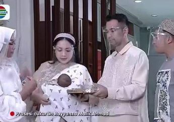 Bikin Penasaran, Momen Potong Rambut Rayyanza Diletakkan ke Dalam Air Jadi Sorotan, Mama Dedeh: Ini Bukan Ajaran Agama Kita