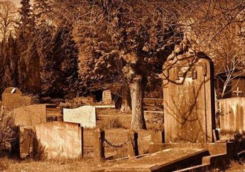 Arti Mimpi Bertemu Orang yang Sudah Meninggal Tak Melulu Soal Umur, Justru Ada Hal Penting Ini yang Harus Segera Dilakukan