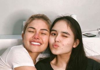 'Surga Mendapatkan Malaikat Baru', Tak Sanggup Tahan Tangis Kehilangan Laura Anna, Nikita Mirzani Pilu Sampaikan Pesan Mengiris Hati Ini Buat Sang Mendiang
