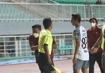Tabrak Asisten Wasit, PSSI Jatuhi Hukuman Berat untuk Ofisial Persis Solo