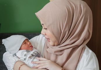 Tidak Mau Anak Pertamanya Kurang Nutrisi, Kesha Ratuliu Ngaku Tidak Diet dan Makan Sampai 4 Kali, Simak 8 Asupan yang Baik untuk Ibu Menyusui Yuk!