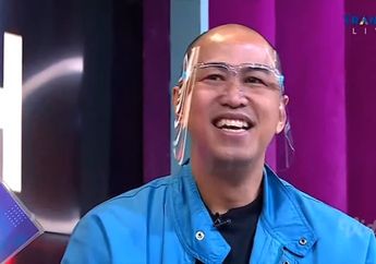 Tur Stand Up Comedy Keliling Dunia Ternyata Cuma 'Modus' dan Malah Membuatnya Rugi, Pandji Pragiwaksono Mengaku Khawatir Bangkrut di Masa Tua