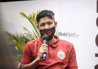 Lini Tengah Bocor Diobok-obok Persipura, Angelo Alessio Tak Akan Mainkan Ahmad Bustomi Lagi?