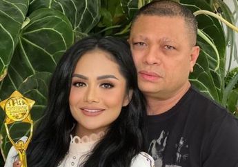 Melepas Rindu Temani Krisdayanti Ngantor di DPR RI Usai Setahun LDR, Netizen Malah Salfok dengan Bagian Tubuh Istri Raul Lemos!