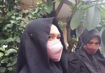 'Aku Nggak Menyesali Kalau Aku Membela Sesuatu yang Benar' Putri Bambang Pamungkas Tak Jera Meski Dihapus dari KK Hingga Tak Dinafkahi Demi Bela Ibu Sambungnya