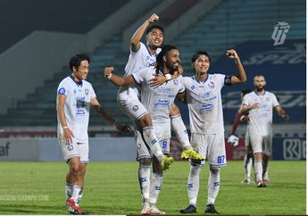 Cuma Punya Empat Pemain di Bench, Arema FC Sanggup Pecahkan Rekor Sepanjang Masa Liga 1