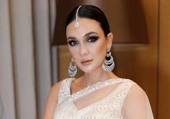 Kenakan Baju Serba Pink dari Brand Pakaian Mewah, Outfit Luna Maya Ditaksir Mencapai Harga Ratusan Juta!