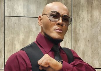 Panjang Bak Ular Garaga Milik Panji Petualang, Inilah Nama Asli Deddy Corbuzier yang Jarang Terekspos, 3 Gelar Mentereng di Belakangnya Banjir Pujian!