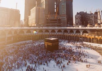 Jadi Manusia Terkaya Sepanjang Masa yang Hartanya Tak Terhingga, Pengusaha ini Bawa 60.000 Karyawan  dan 12.000 Bawahannya untuk Naik Haji Bersama