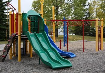 Materi Bahasa Inggris 'Things at Park', Kosakata dan Contoh Kalimatnya