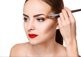 4 Rekomendasi Contour Stick dengan Harga Murah, Praktis dan Mudah Dibawa-bawa!