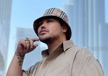 Terungkap Alasan Ivan Gunawan Selalu Pakai Kuteks, Ternyata untuk Menghindari Kebiasaan Menggigit Kuku, Walau Sepele Ternyata Bisa Berbahaya Banget!