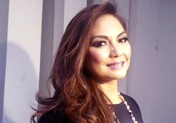 Bersahabat Dekat, Sebelum Meninggal Dunia, Dorce Gamalama Justru Menolak Saat Dijenguk Nia Daniaty, Kenapa?