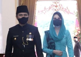 Temani Suaminya Jadi Wakil Gubernur, Artis Sekaligus Istri Pejabat Daerah Ini Rela Kerja Non Stop di Hari Libur, Begini Potretnya