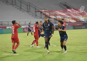 Salto Carlos Fortes Bikin Persija Gigit Jari, Arema FC Perpanjang Rekor Tak Terkalahkan