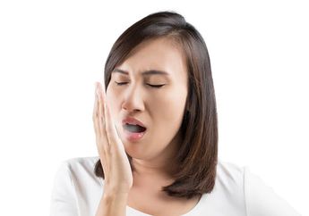 Nggak Bakal Khawatir Bau Mulut Saat Puasa Ramadan 2022, Konsumsi 4 Makanan Ini Ketika Sahur Yuk!