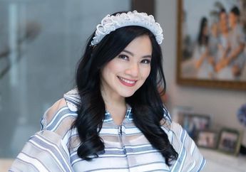 Unggah Foto Kenakan Dress Mewah Rancangan Desainer, Penampilan Titi Kamal Terpantau Banjir Pujian Netizen!