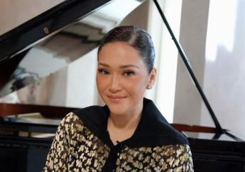 Tetap Kerja Keras Bagai Kuda Meski Hidup Tajir Jadi Istri Konglomerat, Begini Penampilan Gobyos Maia Estianty Usai Lakukan Hal Ini, Pede Umbar Tampang Tanpa Polesan Makeup!