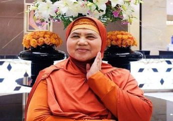 Profil Mamah Dedeh, Penceramah yang Dulu Pernah Bercita-cita Sebagai Pelukis