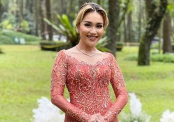 Dimasakin Oppa Korea Cakep, Ayu Ting Ting Sampai Tak Fokus Makan, sang Biduan Sibuk Lempar Gombalan Maut: Kamu Ganteng Banget Sih
