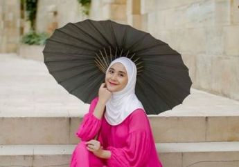 Padahal Jarang Muncul di TV Tapi Miliki Istana Mewah Dua Lantai, Ruang Keluarga di Rumah Artis Ryana Dea Ternyata Super Cozy Bak Apartemen Elit Tengah Kota, Intip Potretnya